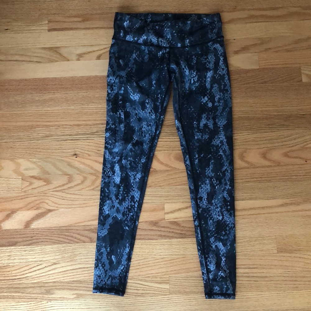 Alo workout pants